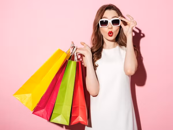 Làm thế nào để em ví của bạn sống sót qua mùa mua sắm cuối năm?