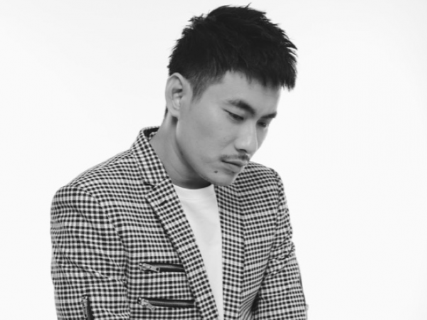 Kiều Minh Tuấn chính thức tái xuất trên màn ảnh rộng với phim Tết của Dustin Nguyễn