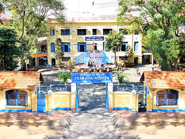 THPT Trần Khai Nguyên - ngôi trường “view đẹp” cổ kính giữa Sài Gòn