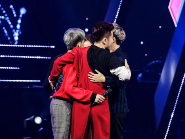 Không nỡ loại học trò, Hương Tràm bỏ ngỏ lựa chọn Top 3 chung cuộc The Debut