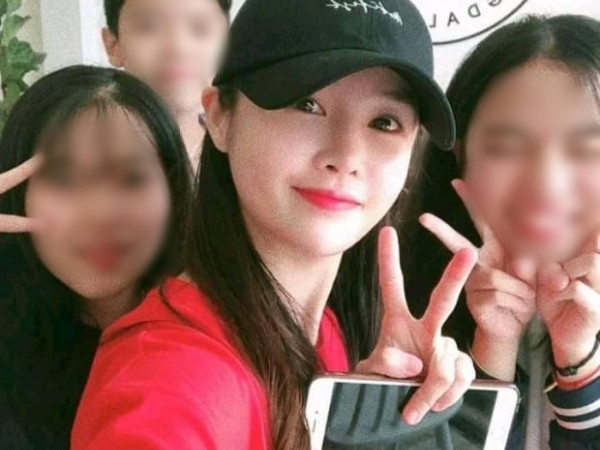 Chị cả T-ara Boram "du hí" tại Đà Lạt, thân thiện chụp ảnh cùng fan