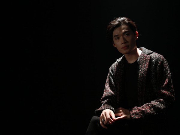 Diễn viên Quang Trung "nhá hàng" MV cover hit web-drama "Ai chết giơ tay"