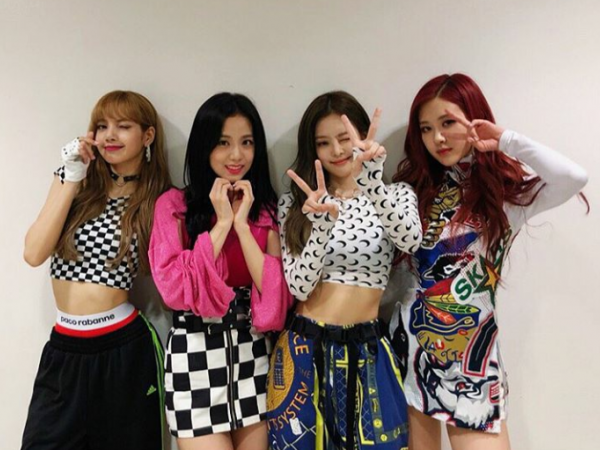 Black Pink phục thù sau khi chịu thua trong cuộc chiến có MV giành 400 triệu view