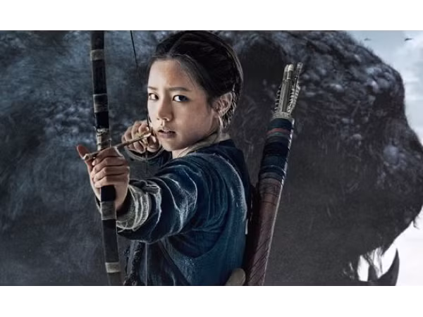 Hyeri sánh đôi cùng ông hoàng truyền hình Hàn Quốc trong "Săn Lùng Quái Thú"