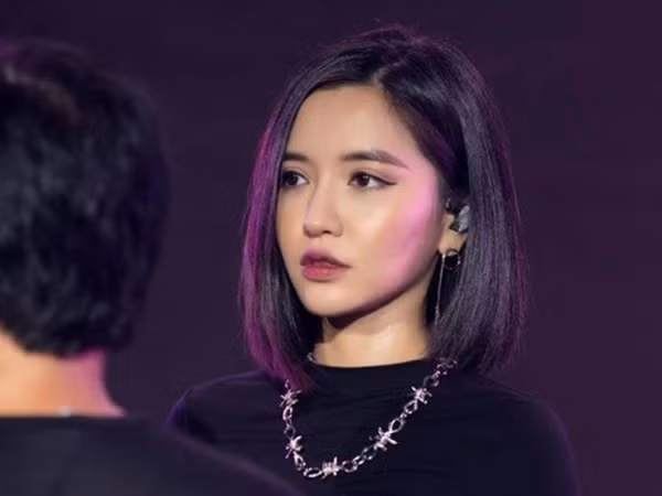 Điểm lại những gương mặt xuất hiện trong "câu lạc bộ gây tranh cãi" năm 2019 