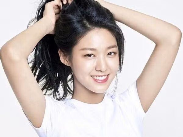 Seolhyun (AOA) trở thành nghệ sĩ tiếp theo được tham gia Hội Danh dự Hàn Quốc