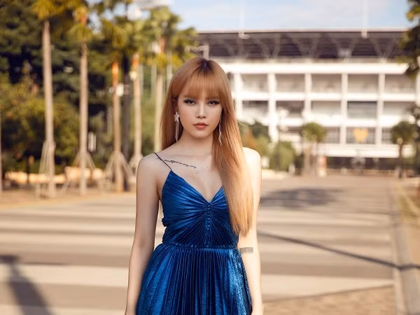 Thiều Bảo Trâm ngồi hàng ghế đầu, giao lưu cùng BlackPink