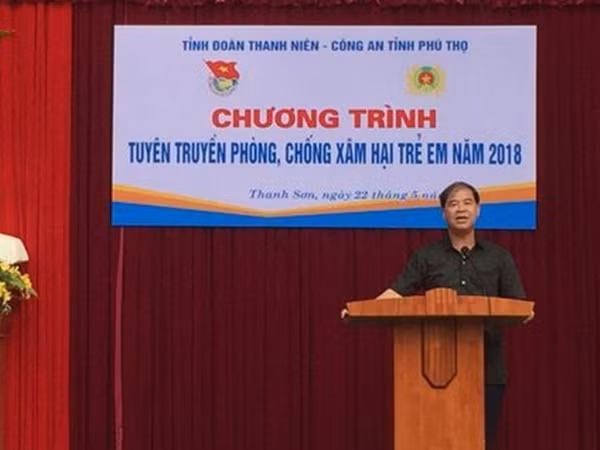 Hiệu trưởng lạm dụng tình dục nhiều nam sinh ở Phú Thọ được tại ngoại