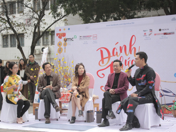 Tetnology - Đón Tết "chất phát ngất" của sinh viên ĐH Ngoại Thương (Hà Nội)