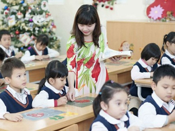 Đánh học sinh, giáo viên bị phạt tiền: “Giáo viên không phải đi buôn trốn thuế”