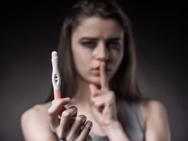 Đừng bất đắc dĩ trở thành “mẹ bầu tuổi teen”