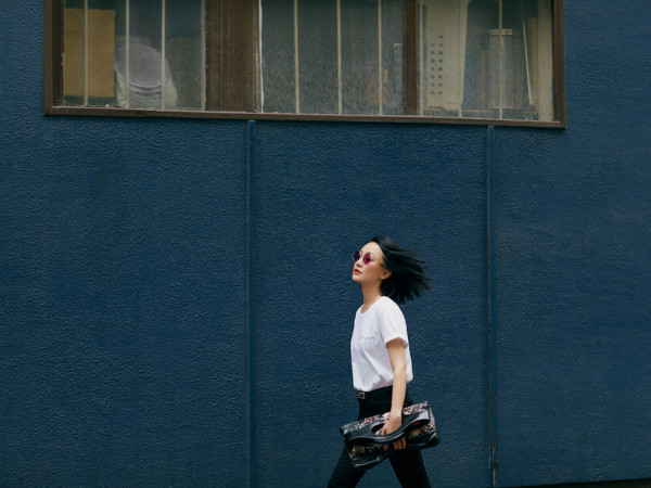 Mê mẩn trước vẻ đẹp “bất chấp tuổi” của “Kế Hoàng Hậu” Châu Tấn