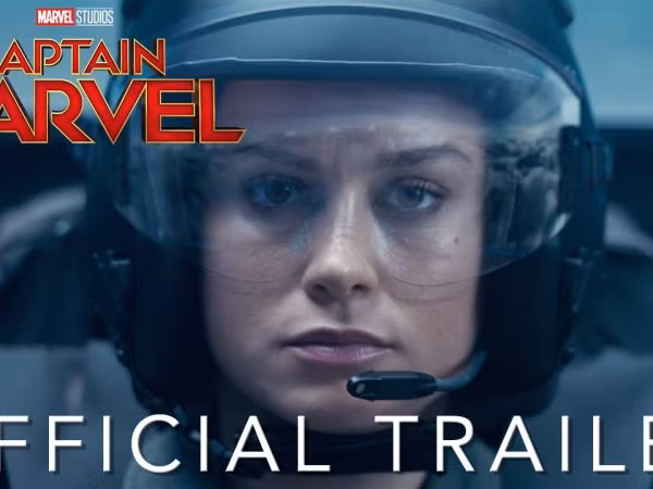 Captain Marvel phóng ra sấm sét chẳng khác gì Thor trong trailer đầu tiên