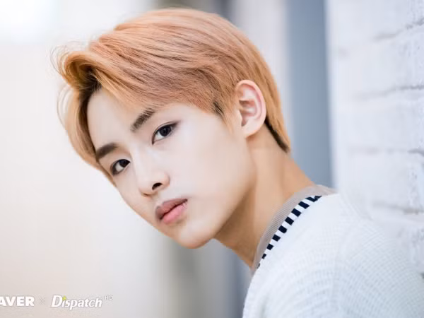 Chàng trai này có gì đặc biệt, mà SM Ent phải bảy lần sang Trung Quốc ngỏ lời?