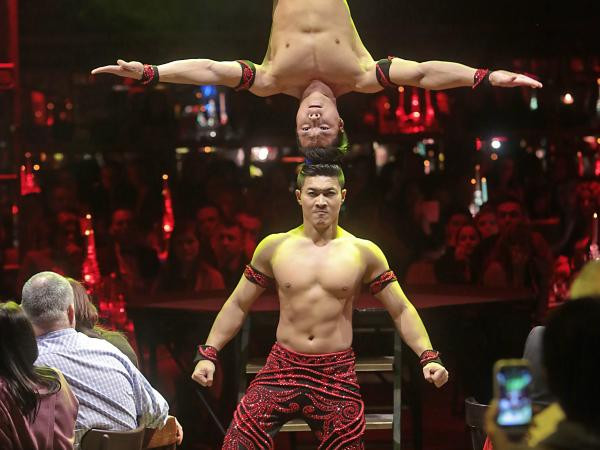 Thót tim xen lẫn tự hào với kỷ lục thế giới do người Việt thiết lập