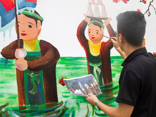 Hà Nội: Độc đáo với con đường bích họa ở chùa Thầy