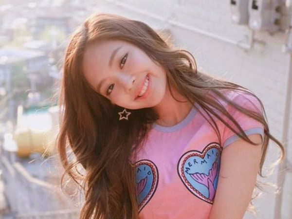 Jennie (BLACKPINK) dẫn đầu BXH giá trị thương hiệu cá nhân nhờ tin tức hẹn hò