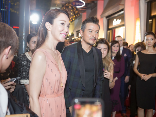 Vợ chồng diễn viên Lý Minh Thuận - Phạm Văn Phương đến Việt Nam tham dự sự kiện