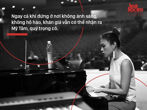 Vì sao clip Mỹ Tâm hát cùng ca sĩ khiếm thị lại lay động đến vậy?