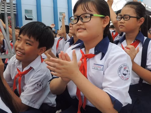 Đề xuất miễn học phí bậc THCS ở TP.HCM: Bộ Tài chính phản hồi