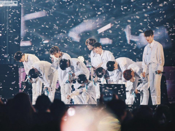 Bắt Wanna One chia tay theo cách này, công ty Swing thật quá tàn nhẫn với nhóm