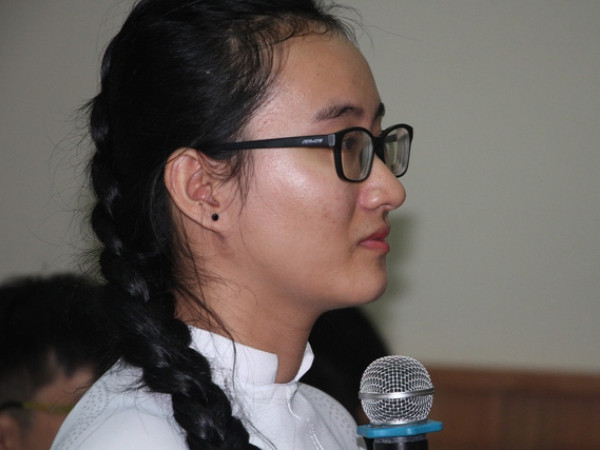 Sở GD-ĐT TP.HCM xuống trường tìm hiểu về “cô giáo lạnh lùng không nói gì cả”