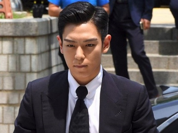 Hết G-Dragon lại đến T.O.P (Big Bang) bị cáo buộc nhận biệt đãi trong quân ngũ
