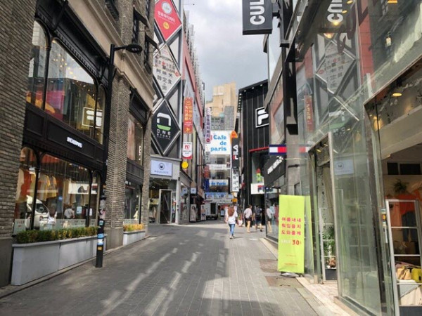 Vi Vu Seoul cùng Realme 3 Pro