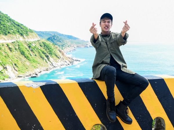 Lou Hoàng: "Cảnh khó nhất trong phim "Ông ngoại tuổi 30" là cảnh... yêu"