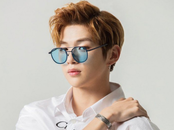 Sau tất cả, Kang Daniel đã tự mình giải thích về cơn bão tin đồn đang đổ bộ