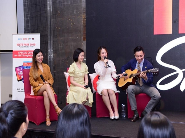 Vi vu thế giới cùng "tấm hộ chiếu" IELTS 