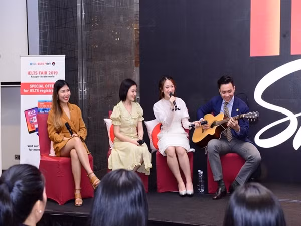 Vi vu thế giới cùng "tấm hộ chiếu" IELTS 