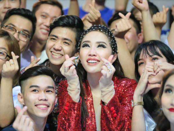 Giải mã cơn sốt trên diện rộng mà vũ đạo "bắn tim" của Bảo Thy tạo ra