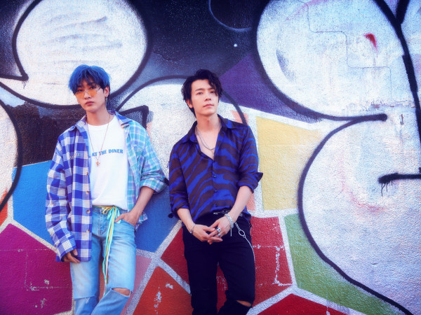 Vì cố tình soi mói đời tư Eunhyuk và Donghae (Super Junior), nữ phóng viên Hàn Quốc bị netizen chỉ trích