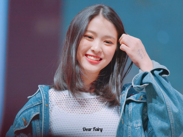 Cư dân mạng tìm ra manh mối cho thấy nhóm nữ mới nhà JYP có tên cực lạ