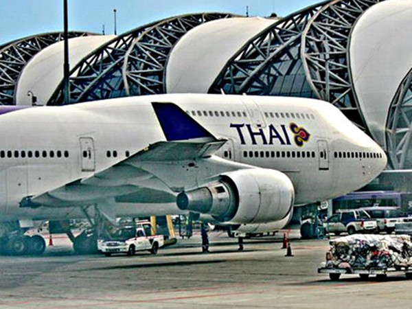 Phi công giành ghế với hành khách, khiến máy bay bị hoãn hơn 2 giờ