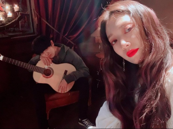 Lần đầu hợp tác cùng nhau, Park Shin Hye đã hết lời khen ngợi Chanyeol (EXO)