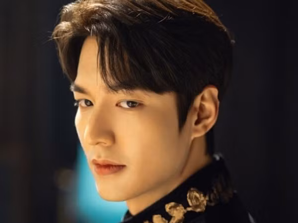 Vẫn biết Lee Min Ho đẹp trai, nhưng đâu ngờ đẹp cỡ này trong “Quân Vương Bất Diệt”