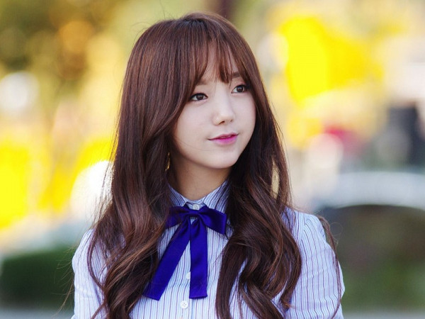 Không nghi ngờ gì nữa, Kei (Lovelyz) chính là cô gái sống tích cực nhất K-Pop