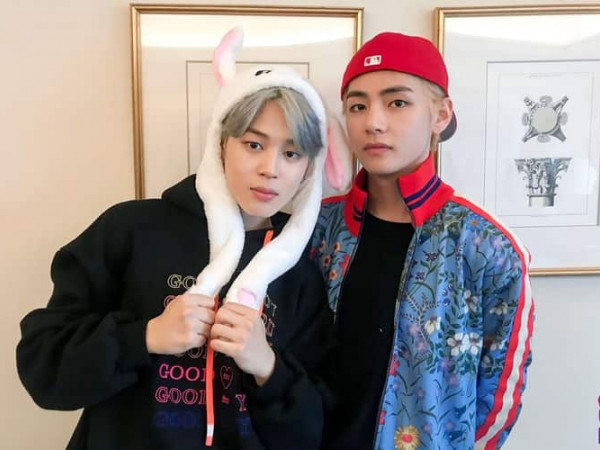 Có bao giờ bạn tò mò rằng V và Jimin như thế nào thời còn là học sinh?