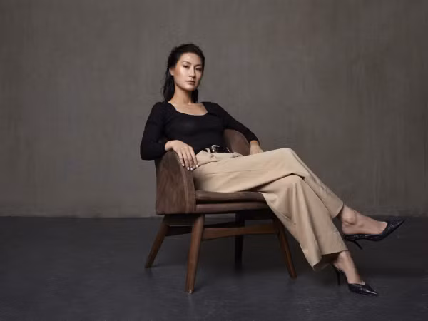 Kathy Uyên "dấn thân" ở vai trò mới sau 10 năm theo đuổi sự nghiệp nghệ thuật 