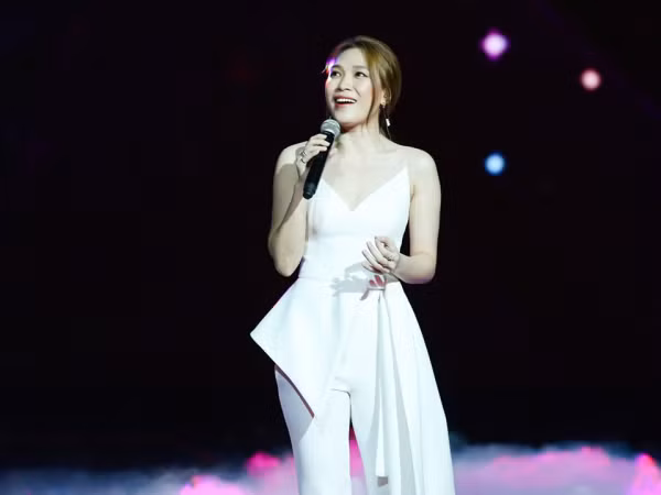Tưởng đâu trào lưu “chị hiểu hông” đã “hạ nhiệt”, nhưng đó là khi chưa gặp “chị đẹp” Mỹ Tâm