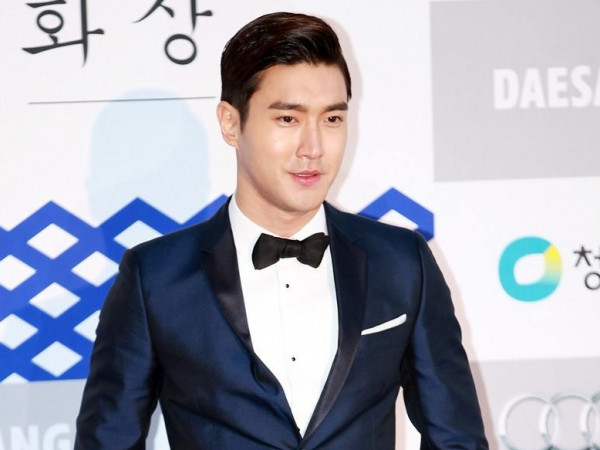 Vừa mới xuất ngũ, Choi Siwon (Super Junior) đã chọn được kịch bản phim ưng ý để tái xuất 