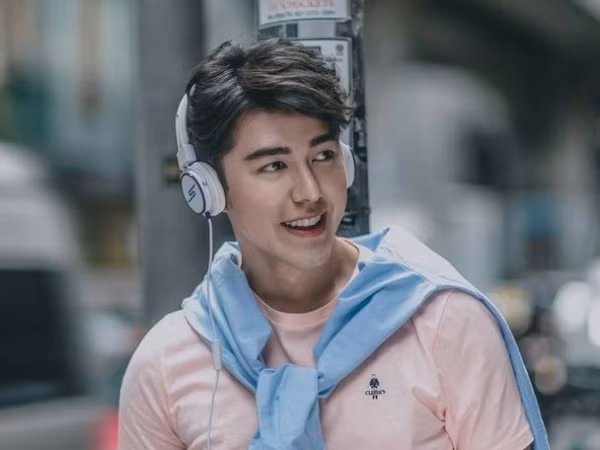 Nam chính "Friendzone" - Chàng trai đáng yêu từ trong phim đến đời thực