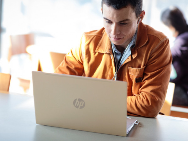 Món quà ý nghĩa cho những nỗ lực lớn hơn!