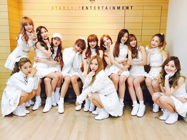 Hóa ra Cosmic Girls mới là nhóm nhạc K-Pop có đồ diễn được khen ngợi nhiều nhất