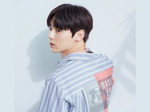 Chị gái Minhyun (Wanna One) nhờ em trai mai mối với một nam idol, đó chính là…