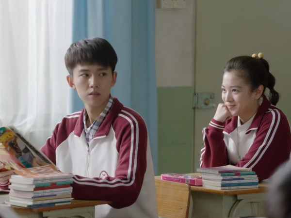 “Những mốc thời gian hạnh phúc”: Nguyện làm đường thẳng song song trong đoạn tình cảm này