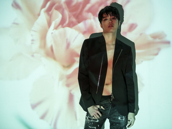 Noo Phước Thịnh hạn chế nhận show diễn để chuẩn bị cho sự kiện tại Hong Kong