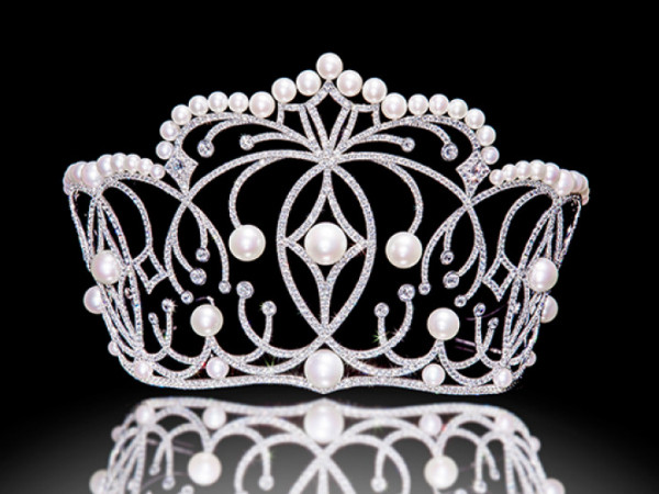 Người thường chúng ta cứ trở thành Hoa hậu của đời mình là ngon rồi!